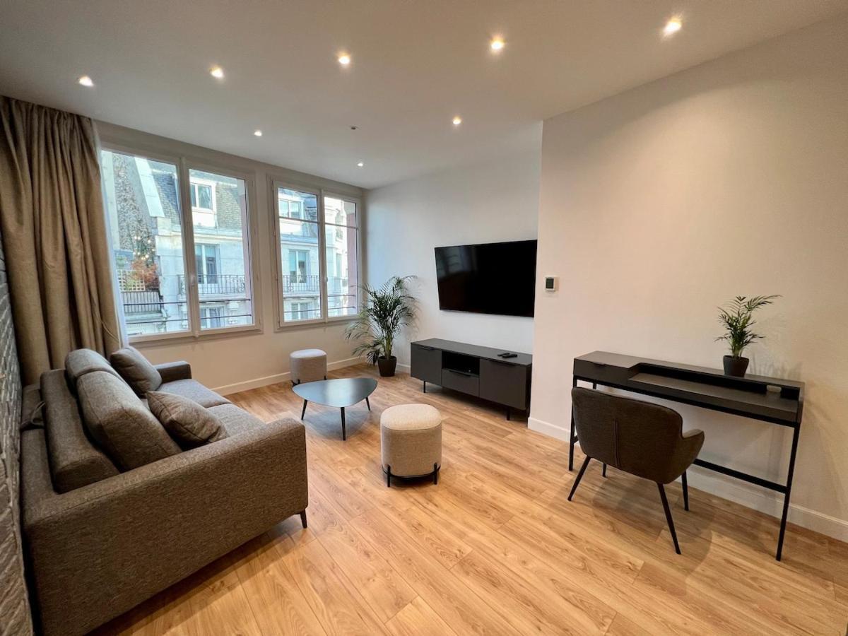 Spacious Newly Renovated Loft With Ac * Parijs